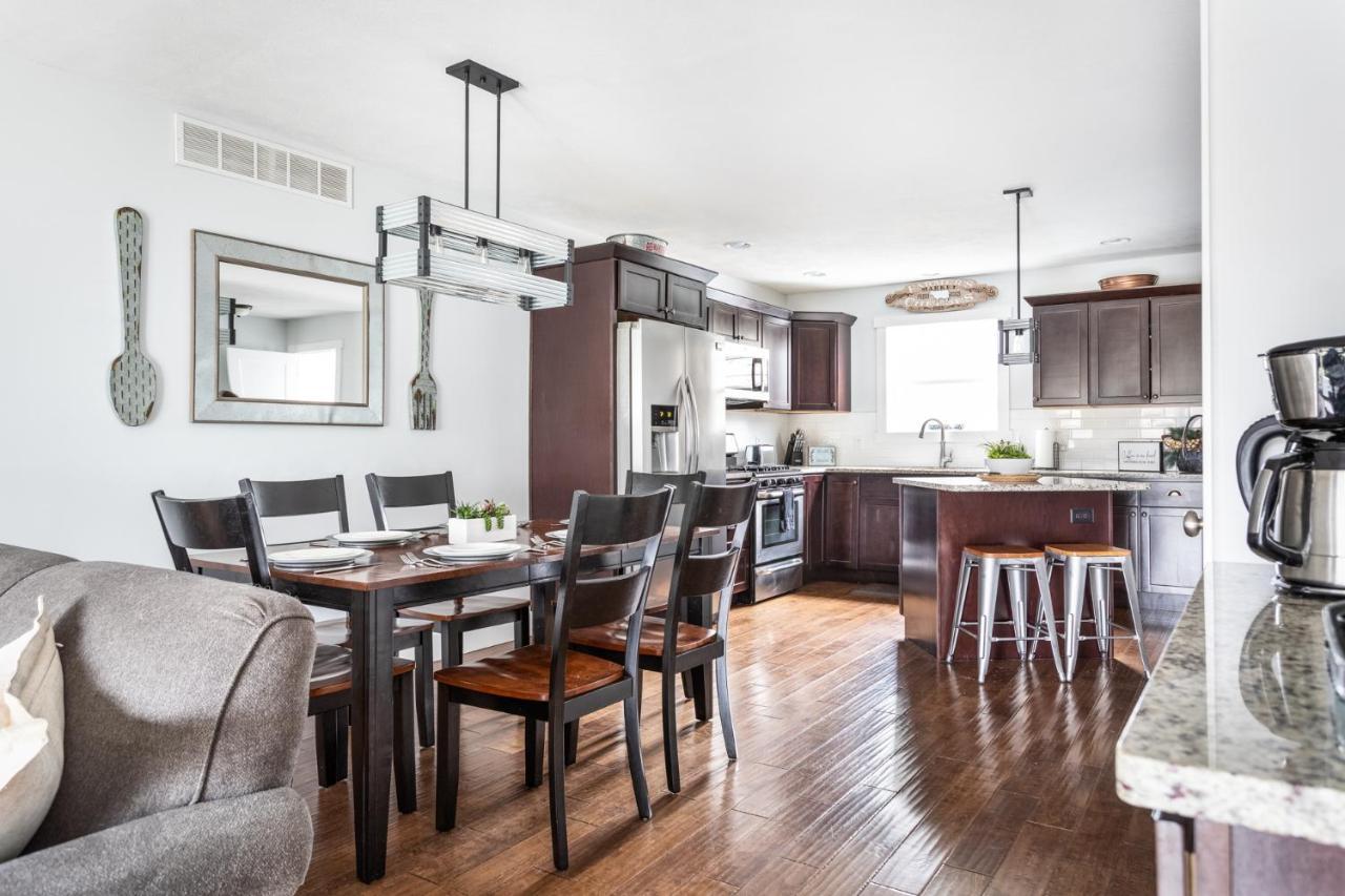 “Hygge” 3Bdr Townhouse, Close To Beach, Park & Wineries! Τράβερς Σίτι Εξωτερικό φωτογραφία